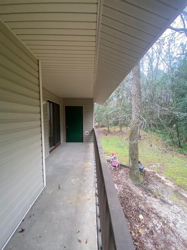 Building Photo - 2923 Woodrich Dr