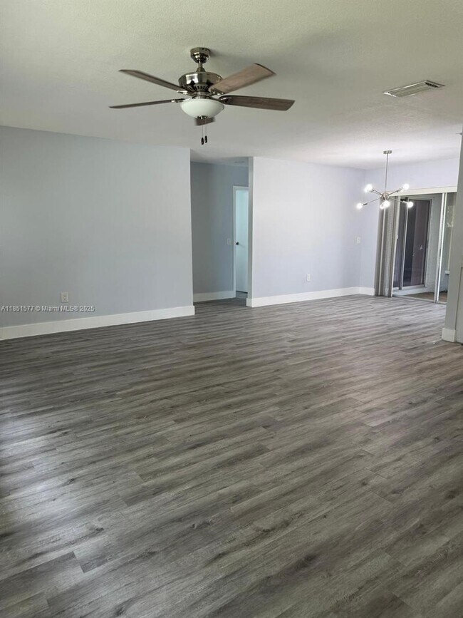 Building Photo - 11500 NW 39th St
