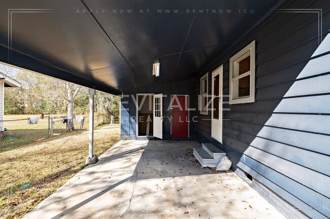 Building Photo - Newly Remodeled 3 Bd / 1 Ba in Moss Point