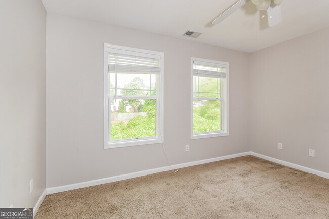 Building Photo - 3671 Devon Park Ln NW