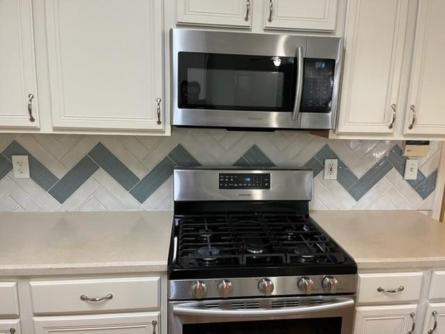 Building Photo - 2945 Highland Pass