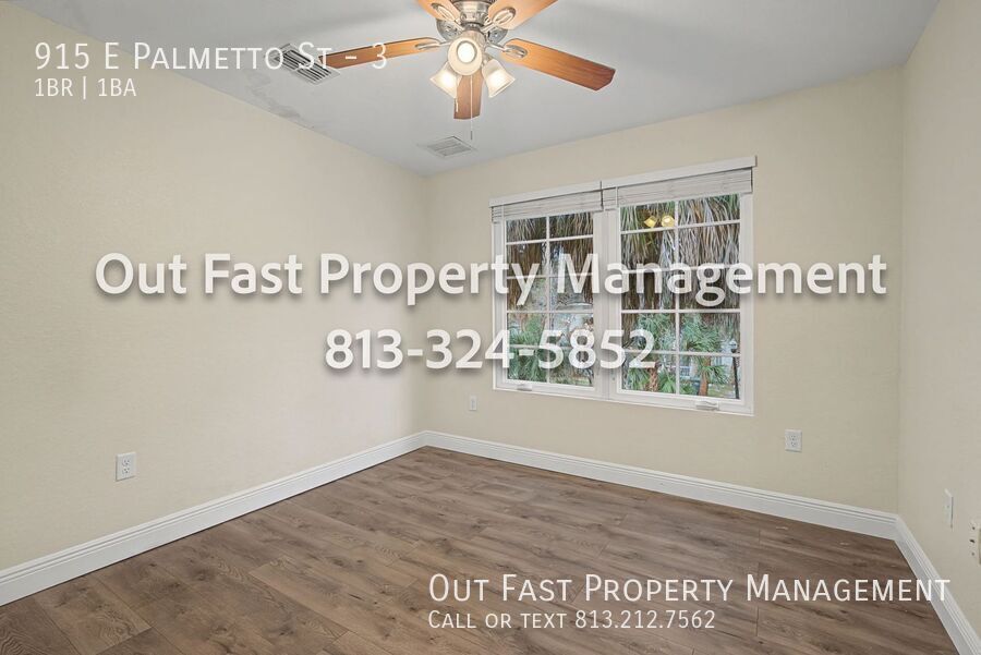 Building Photo - 915 E Palmetto St