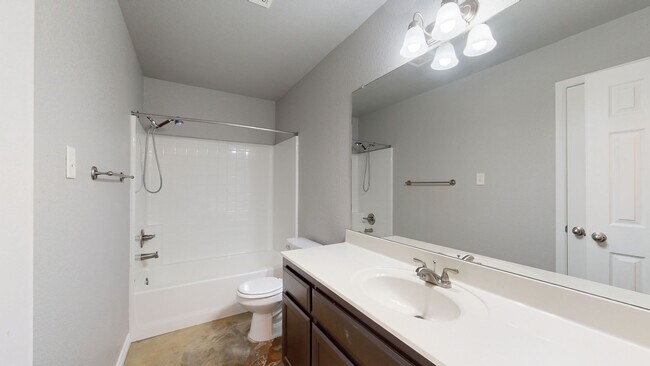 Building Photo - 2904 Starlight Dr