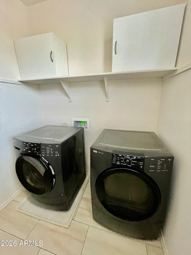 Building Photo - 17747 W Banff Ln