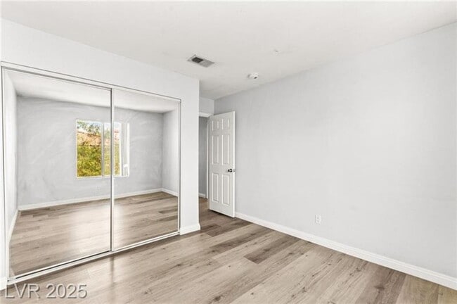 Building Photo - Stylish 2 Bedroom Condo in 89145