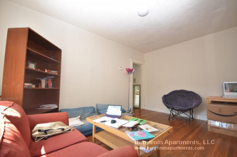 Building Photo - 1630 Commonwealth Ave