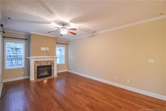 Building Photo - 24 Nassau Ln