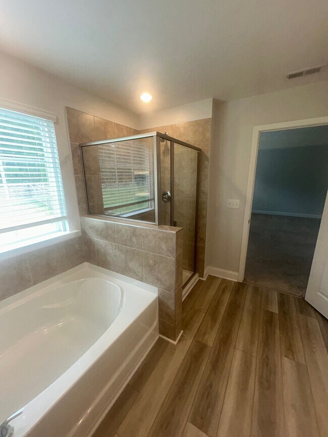 Building Photo - 815 Harmony Ranch Ln