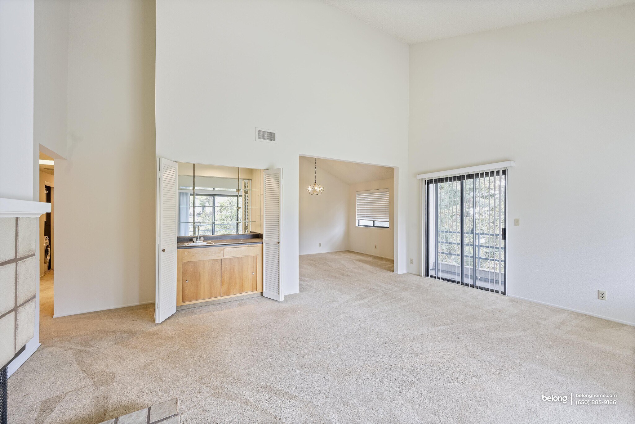 Building Photo - 4685 Albany Cir