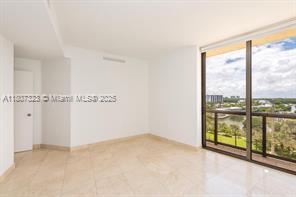 Building Photo - 16275 Collins Ave