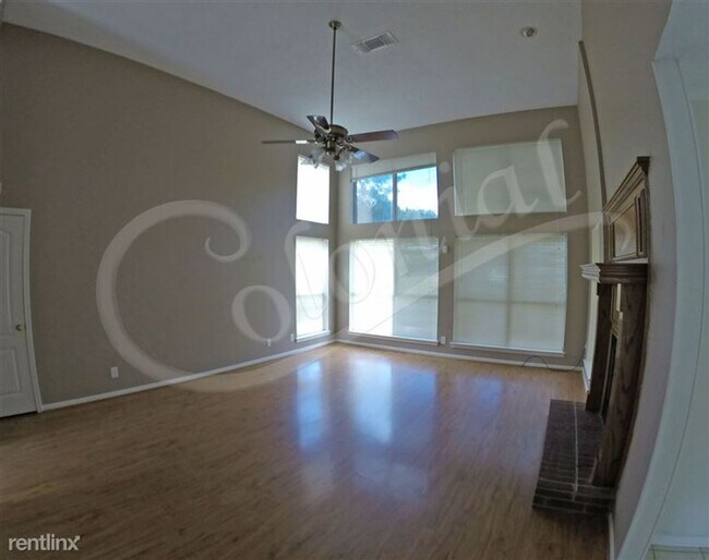 Building Photo - AVAILABLE MID JANUARY!!!