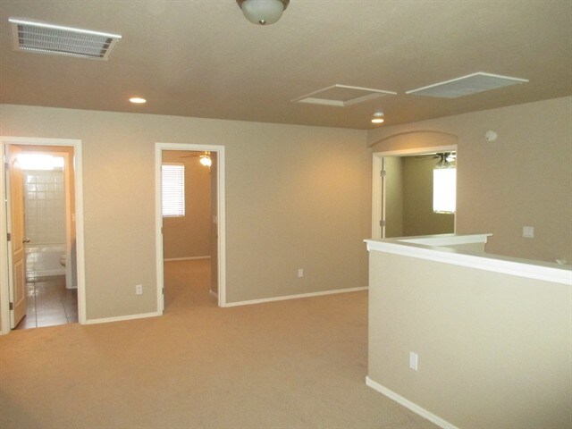 Building Photo - 17391 W Woodlands Ave