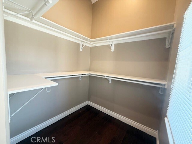 Building Photo - 5724 Tampa Ave