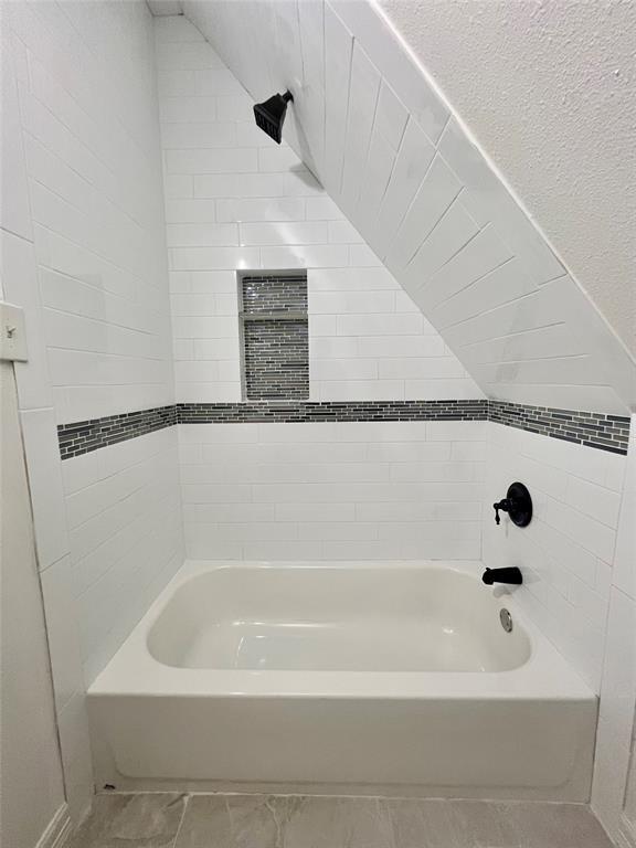 Building Photo - 5710 Nicole Ln