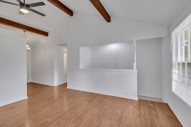 Building Photo - 108 Chiroc Rd