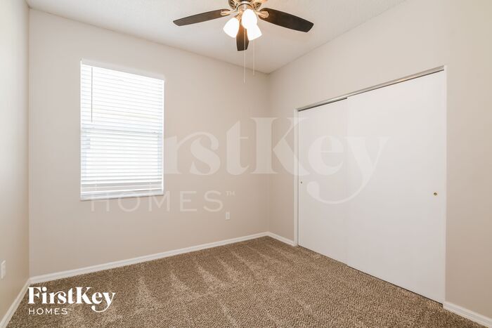 Building Photo - 258 Aster Dr
