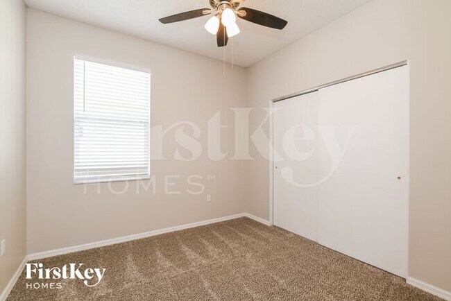 Building Photo - 258 Aster Dr