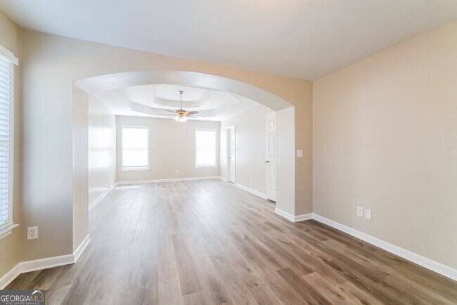 Building Photo - 343 Laurel Glen Crossing