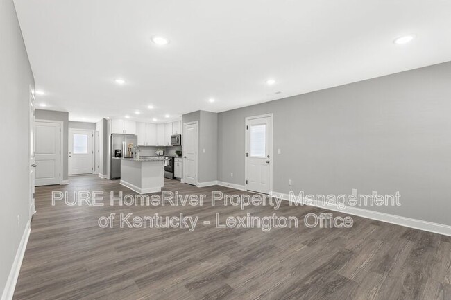 Building Photo - 1112 Judah Bear Blvd