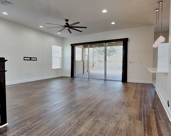 Building Photo - 2684 Tarragona Wy