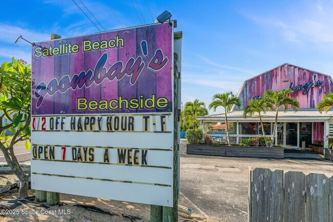 Building Photo - 1125 Jimmy Buffett Mem Hwy