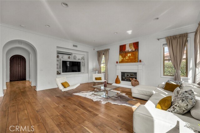 Building Photo - 8001 S Ocean Bluff Dr