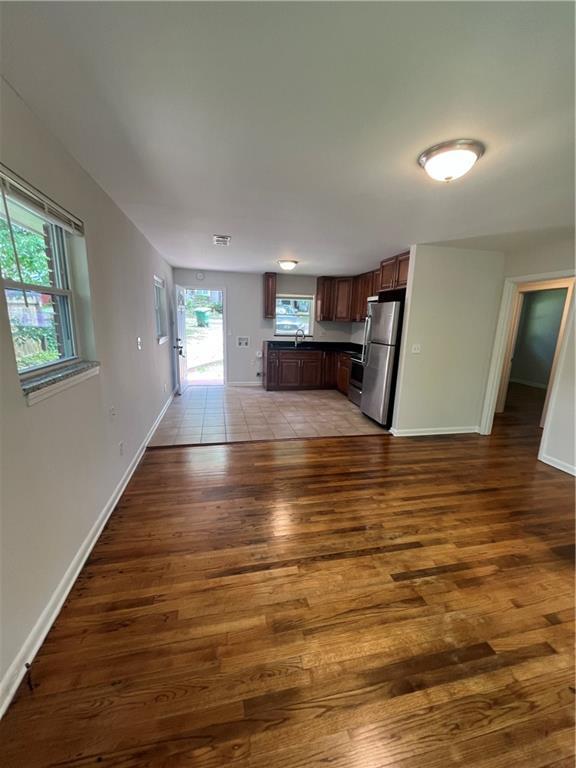 Building Photo - 108 S Woodland Dr