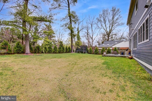 Building Photo - 7018 Statendam Ct