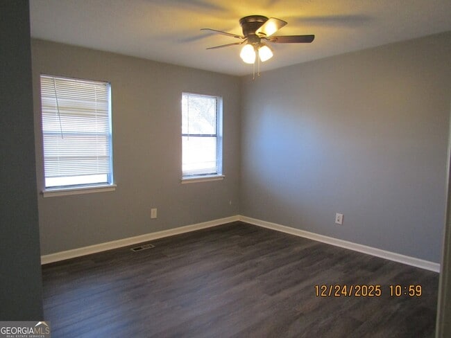 Building Photo - 1121 Windgate Cir NW