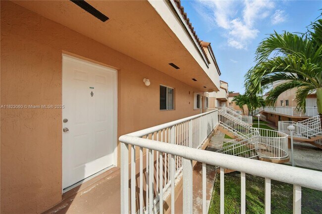 Building Photo - 14907 SW 80th St