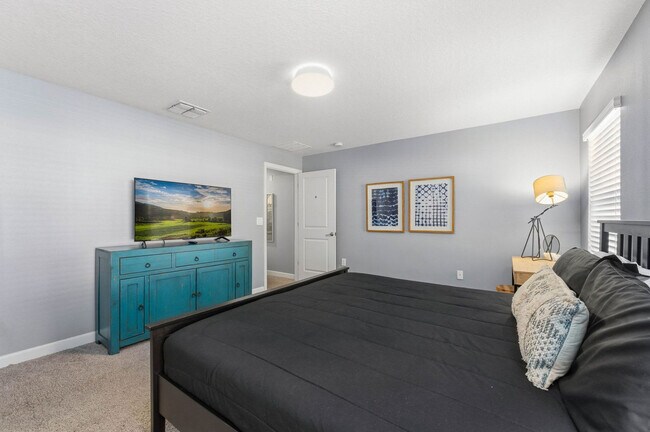 Building Photo - 8924 Stinger Dr