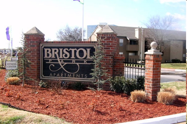 Primary Photo - Bristol Park Apartments