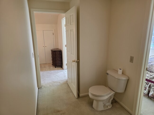 Building Photo - 411 Firehouse Rd