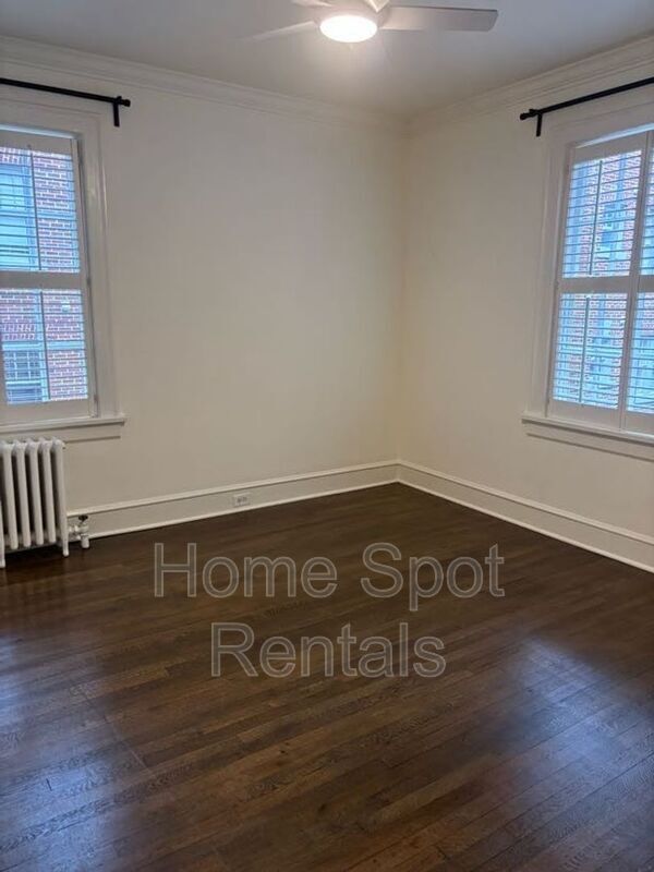 Building Photo - 8 Collier Rd NW