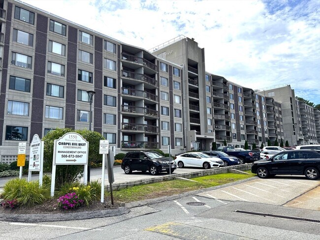 Building Photo - 1500 Worcester Rd
