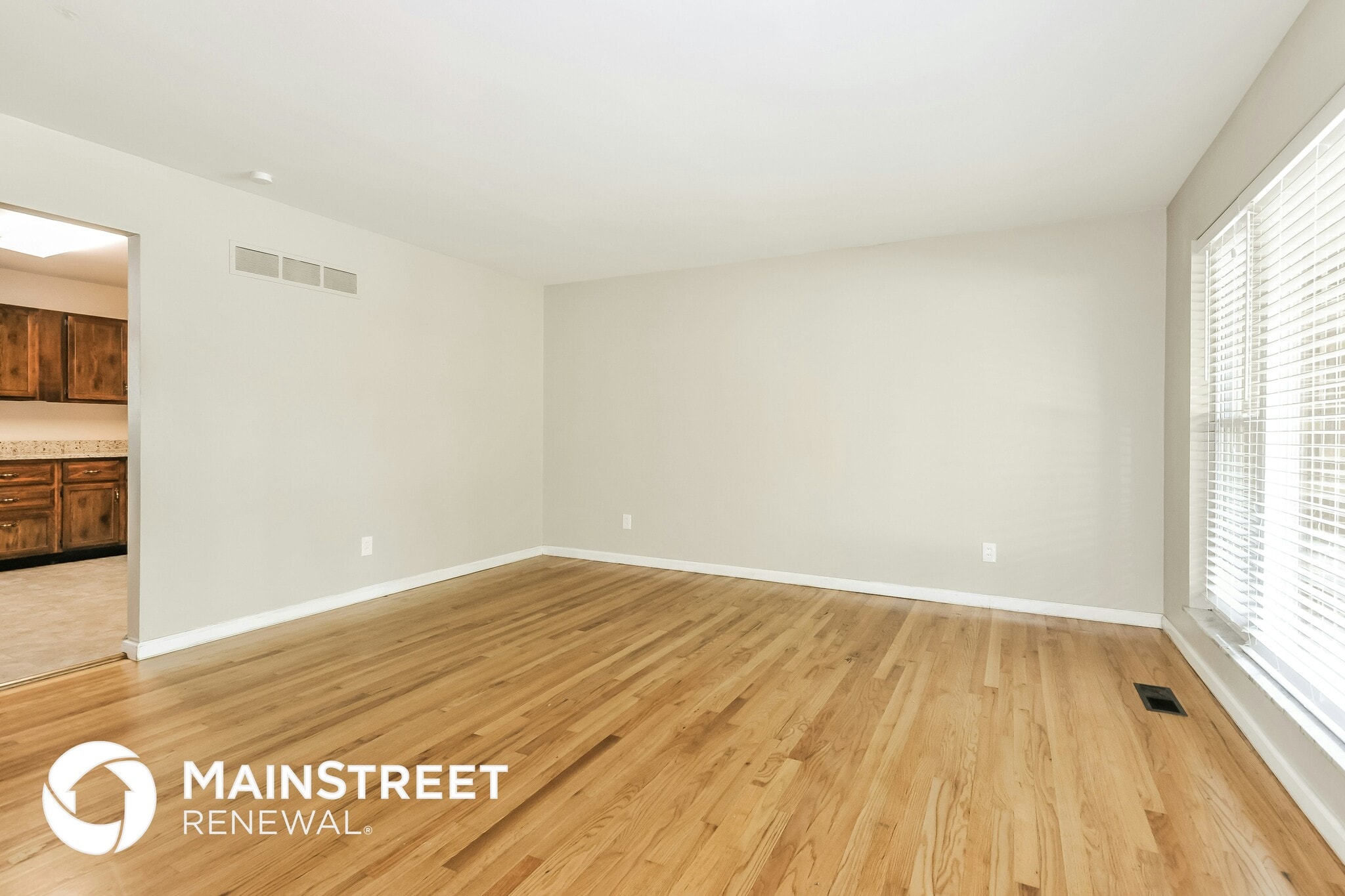 Building Photo - 1905 Apple Blossom Ct