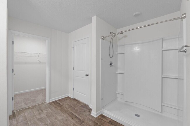 Building Photo - 1017 Limpkin St