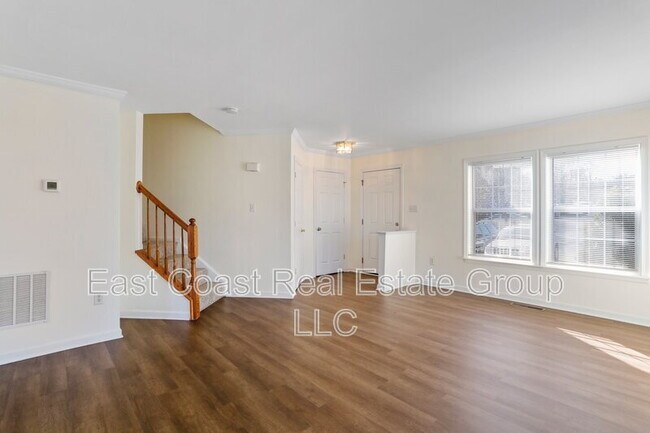 Building Photo - 91 Grindstone Dr