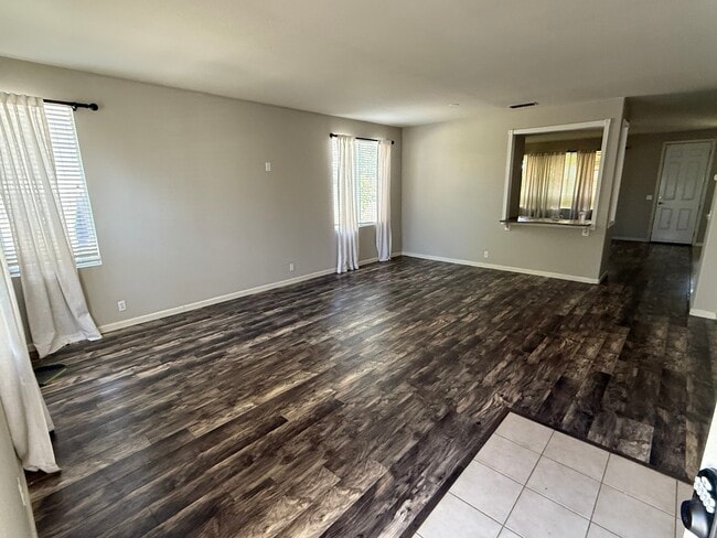 Building Photo - 9644 Crisswell Dr
