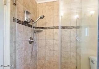 Building Photo - 1885 Fallview Rd