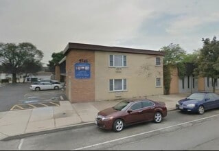 Building Photo - 5741 W 35th St