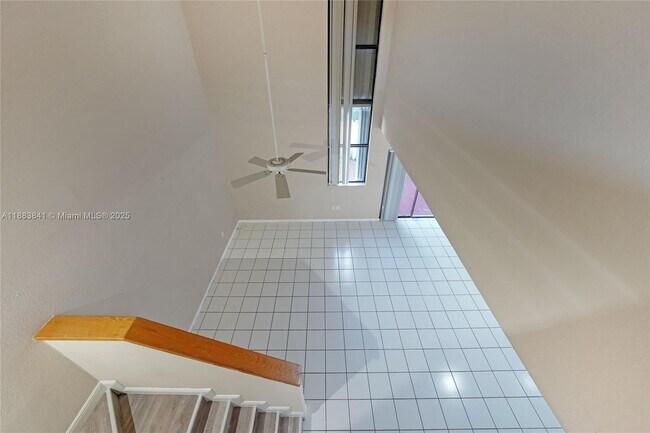 Building Photo - 3208 San Remo Cir