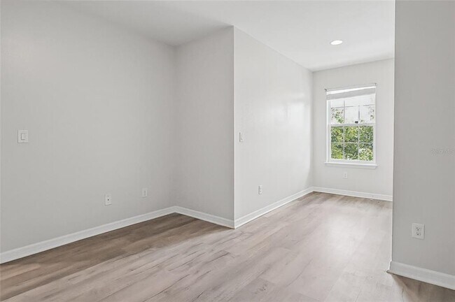 Building Photo - 12713 Lexington Ridge St