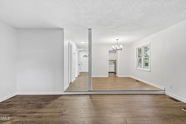 Building Photo - 6422 English Oaks Dr