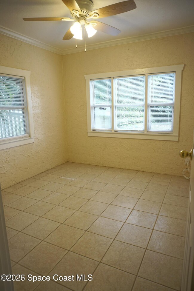 Building Photo - 2812 Shwonda Ave NE