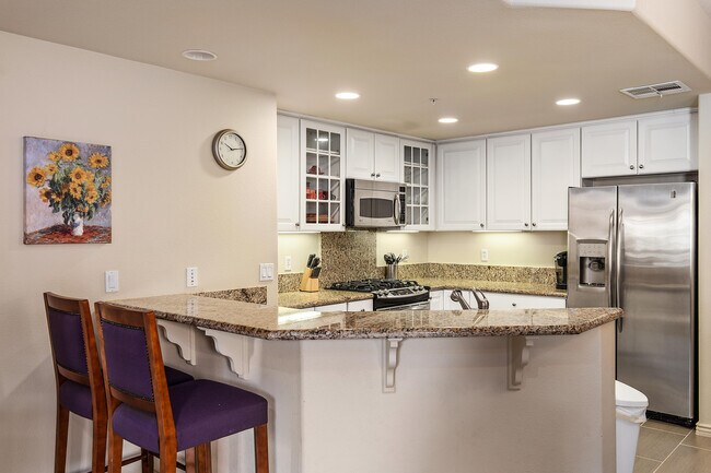 Building Photo - 45245 Seeley Dr