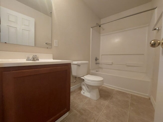 Building Photo - The Gardens at The Summit~Three Bedroom To...