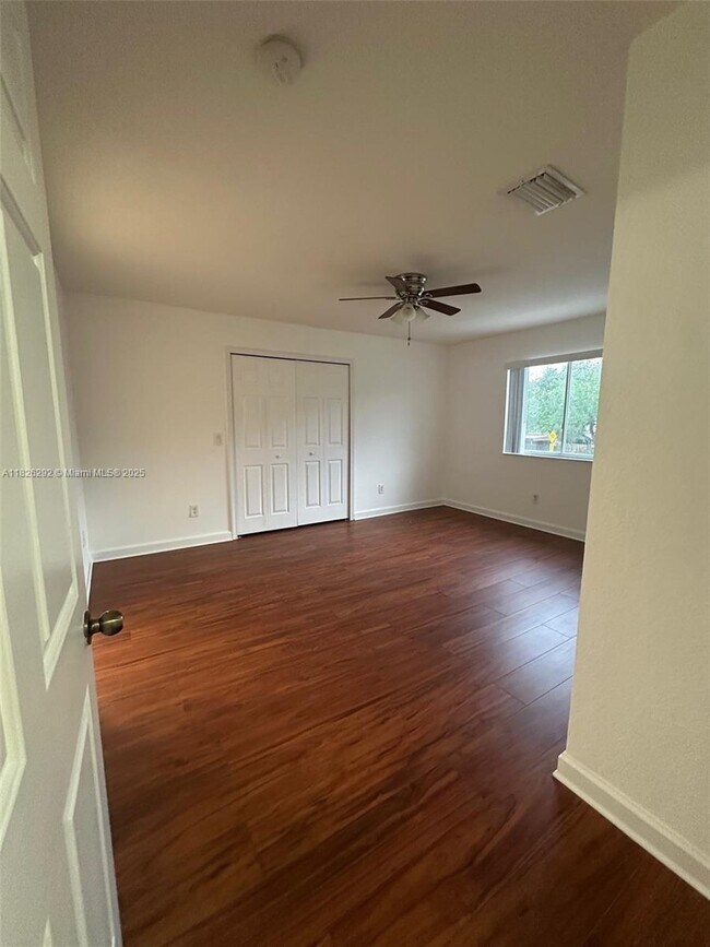 Building Photo - 7375 NW 173rd Dr