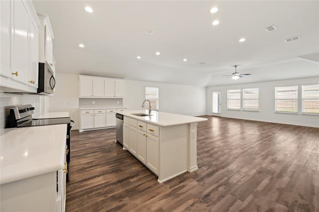 Building Photo - 3204 Montego Bay Ln