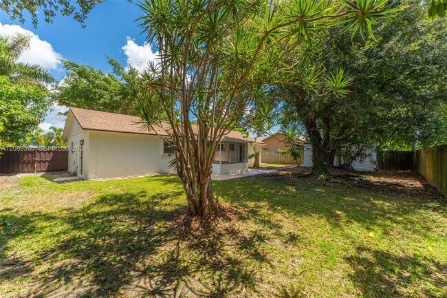 Building Photo - 13830 SW 282nd St